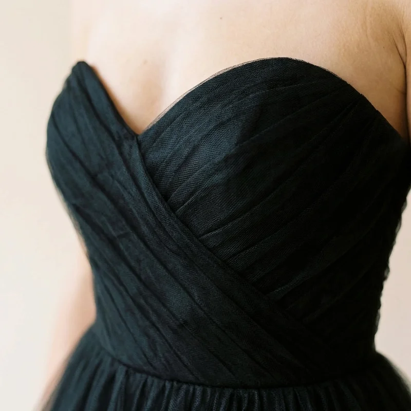 Schwarzes Tüll-Ballkleid Hochzeitskleid - 3