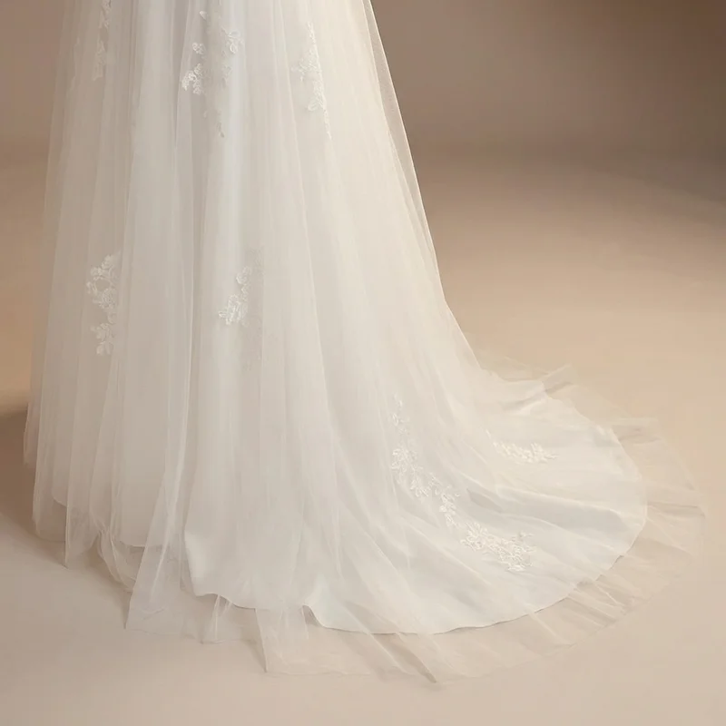 Robe de Mariée en Tulle A-Line avec Dos Boutonné - 4
