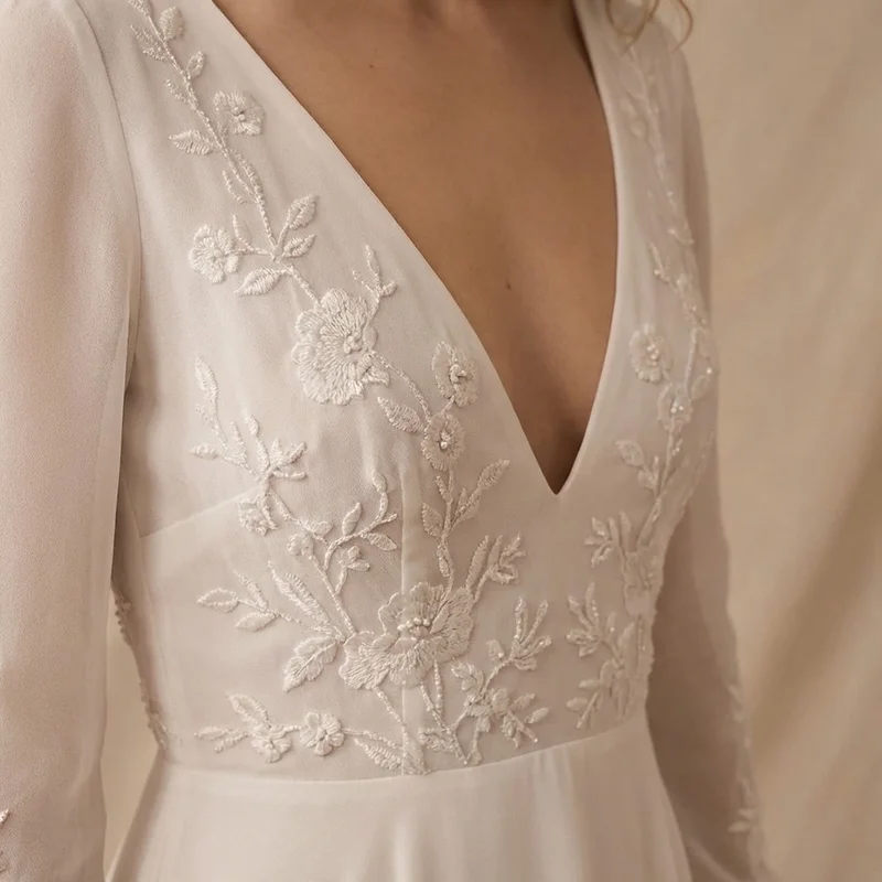 Robe de Mariée Bohème à Broderies Florales - 3