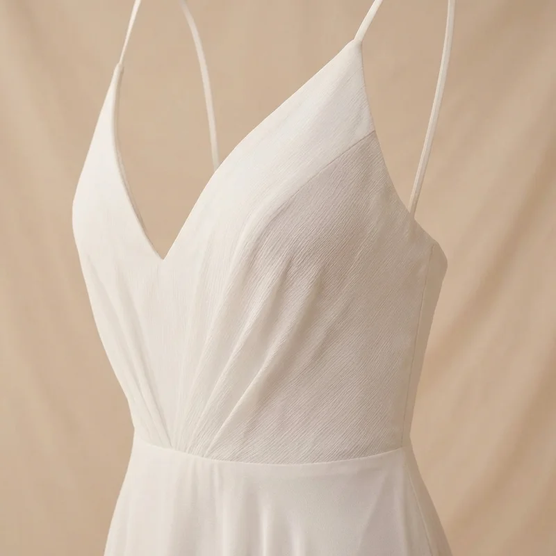 Robe de Mariée Simple à Bretelles Fines à Moins de 100 € - 3