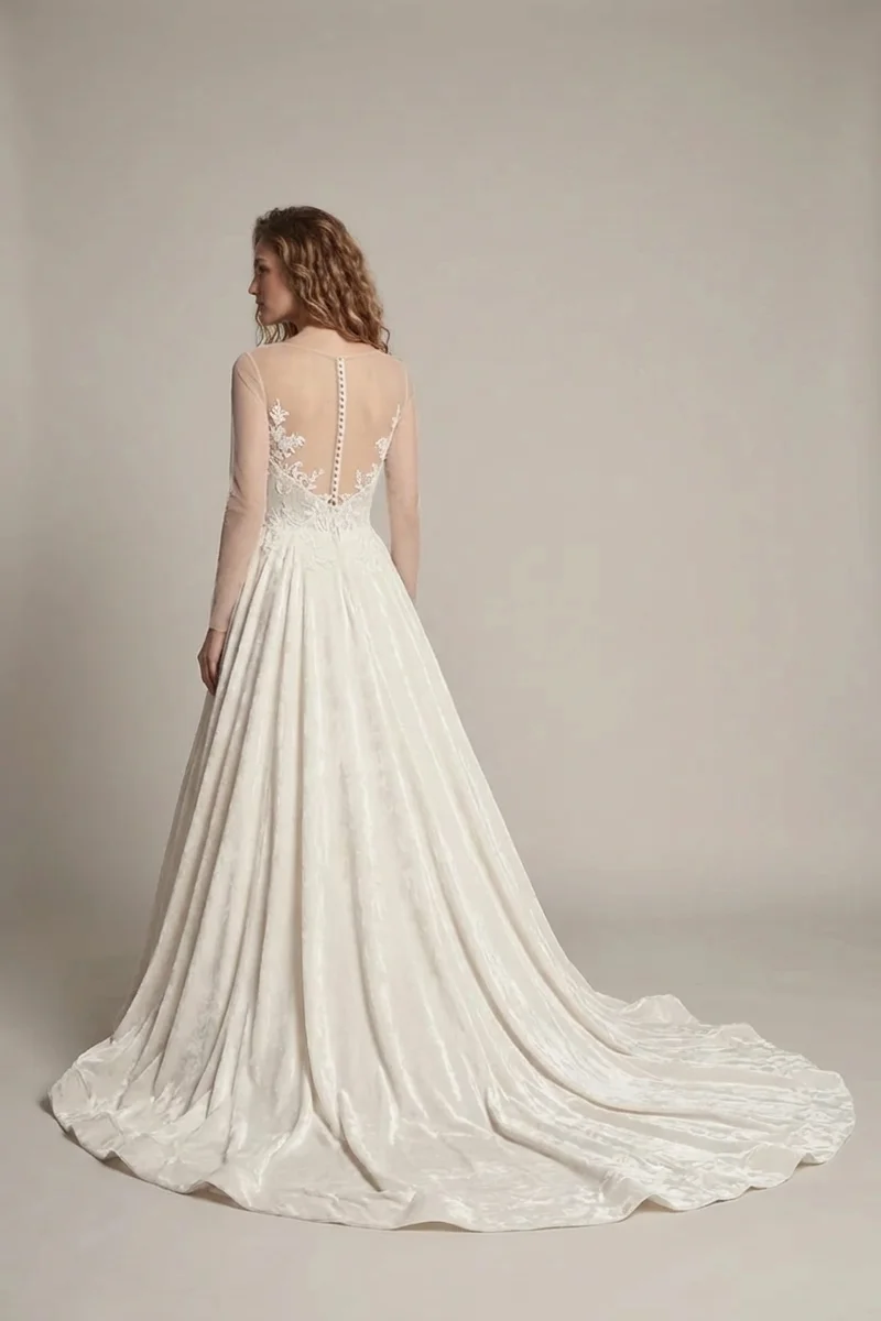 Isolde Samt-Ballkleid mit langen Ärmeln - 2