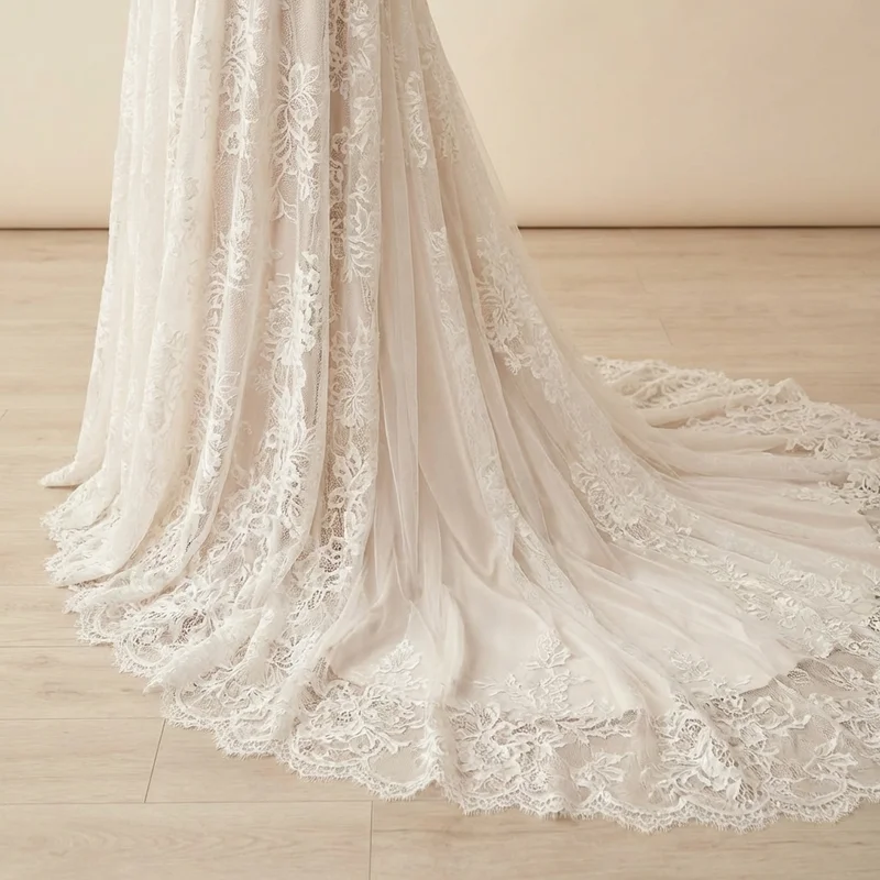 Bohemian Spitzen-Brautkleid mit Trompetenärmeln - 4