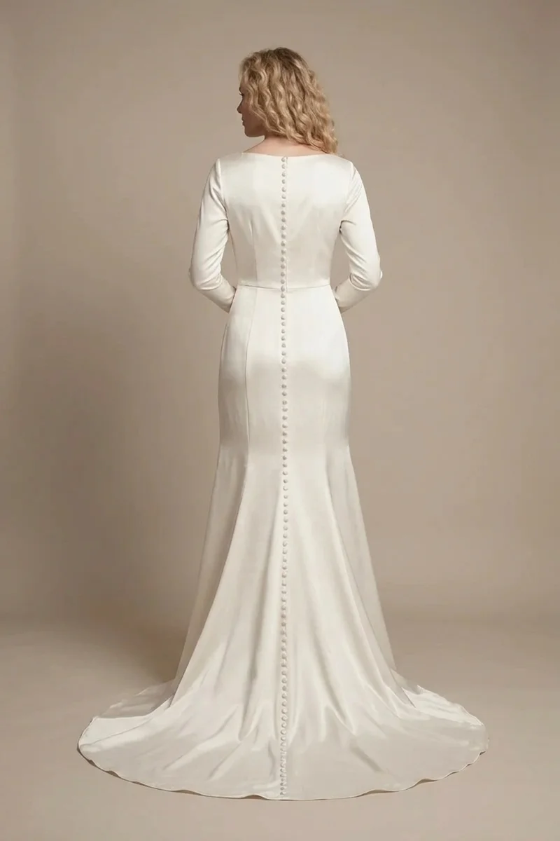 Élégante Robe de Mariée Fourreau en Satin à Encolure Bateau - 2