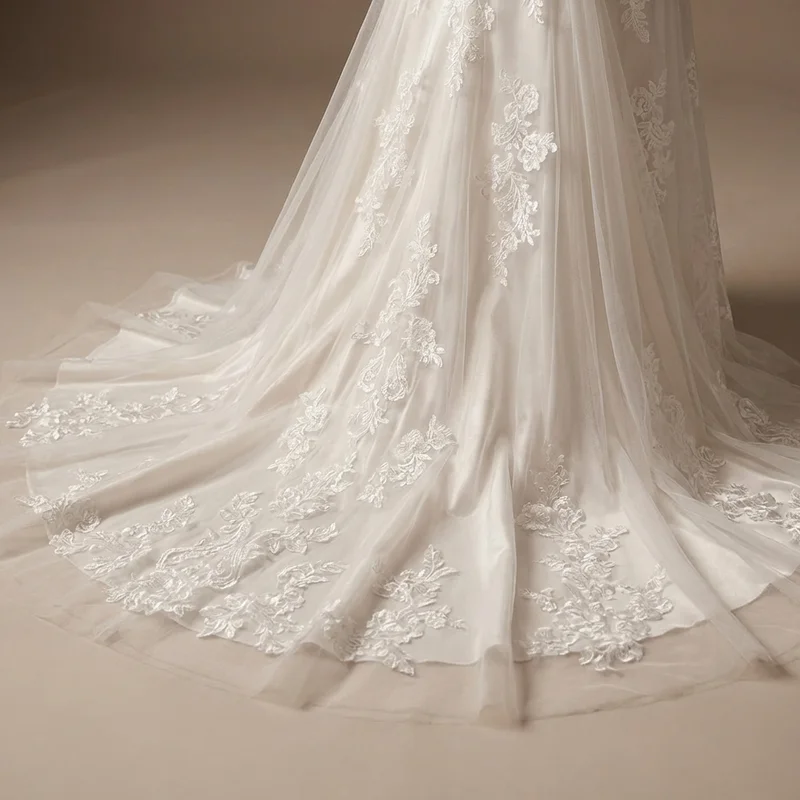 Robe de Mariée Cordelia en Dentelle à Manches Longues - 4