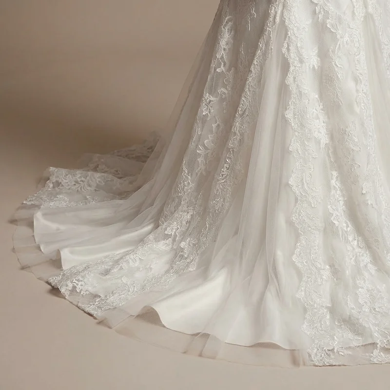 Robe de Mariée en Dentelle Col Rond Coupe Évasée avec Dos Corseté - 4