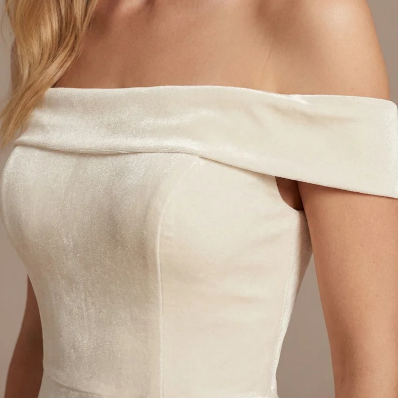 Vivienne Velvet A-Line Winter Wedding Dress - 3